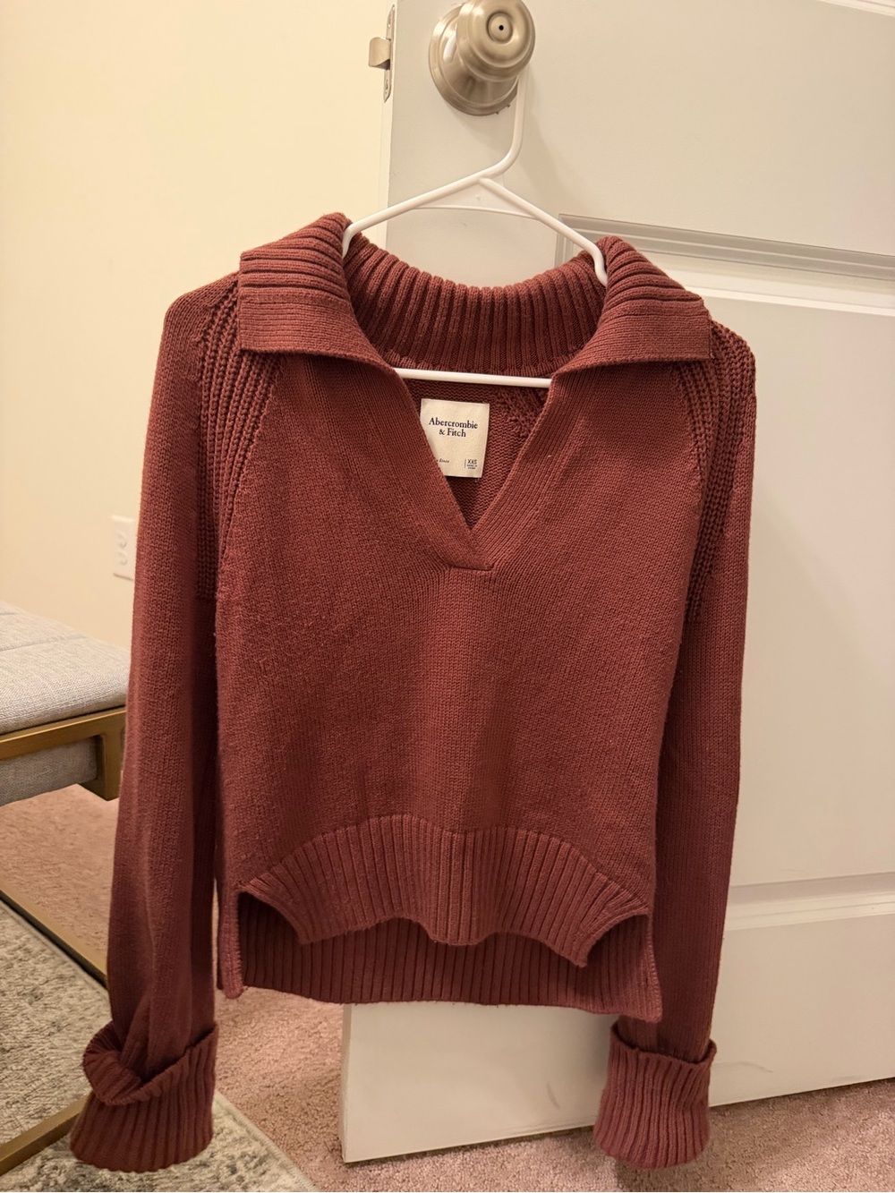 Abercrombie & Fitch Women's Rust Red V-Neck Collared Sweater
